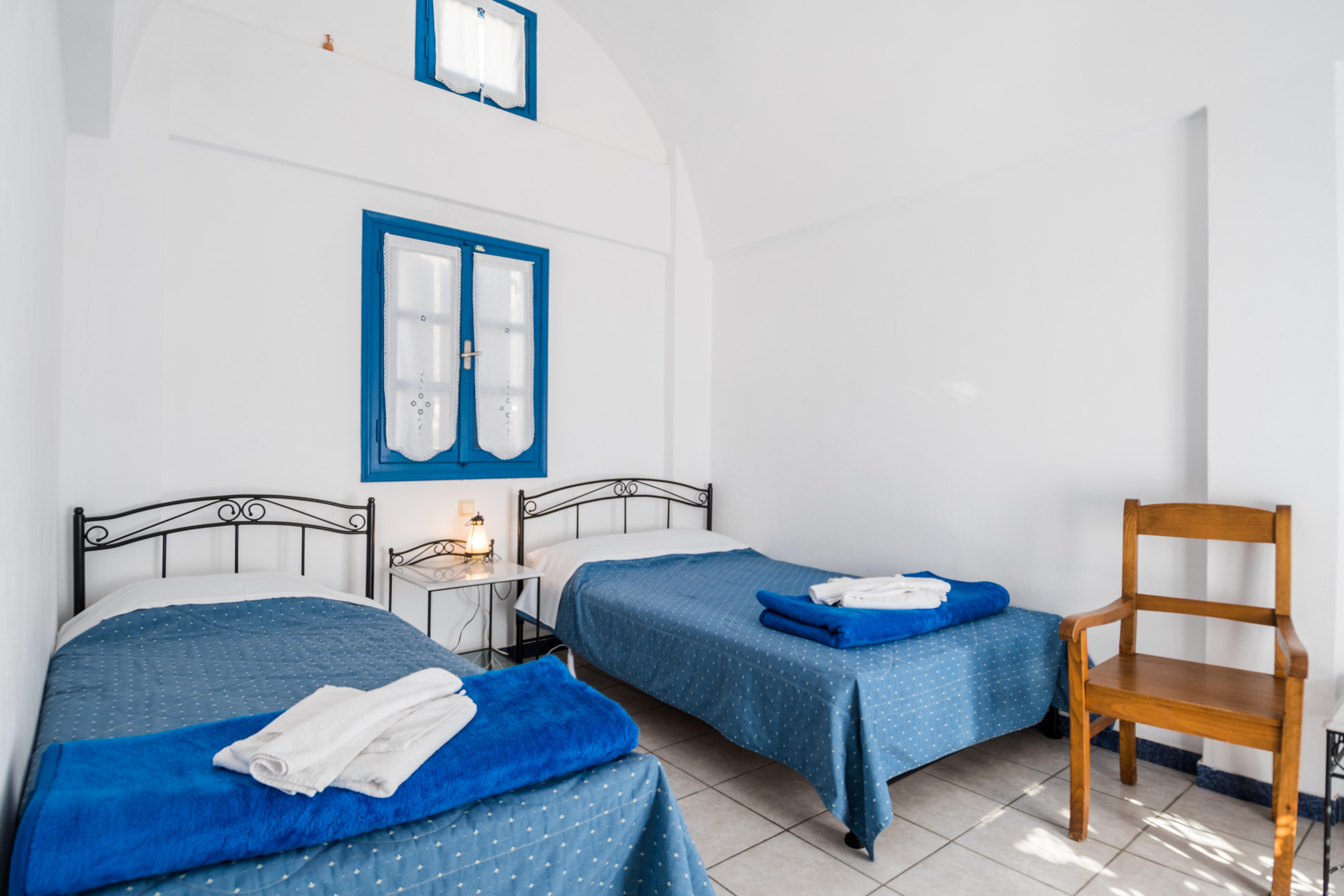 Irigeneia Hotel Perissa  Buitenkant foto