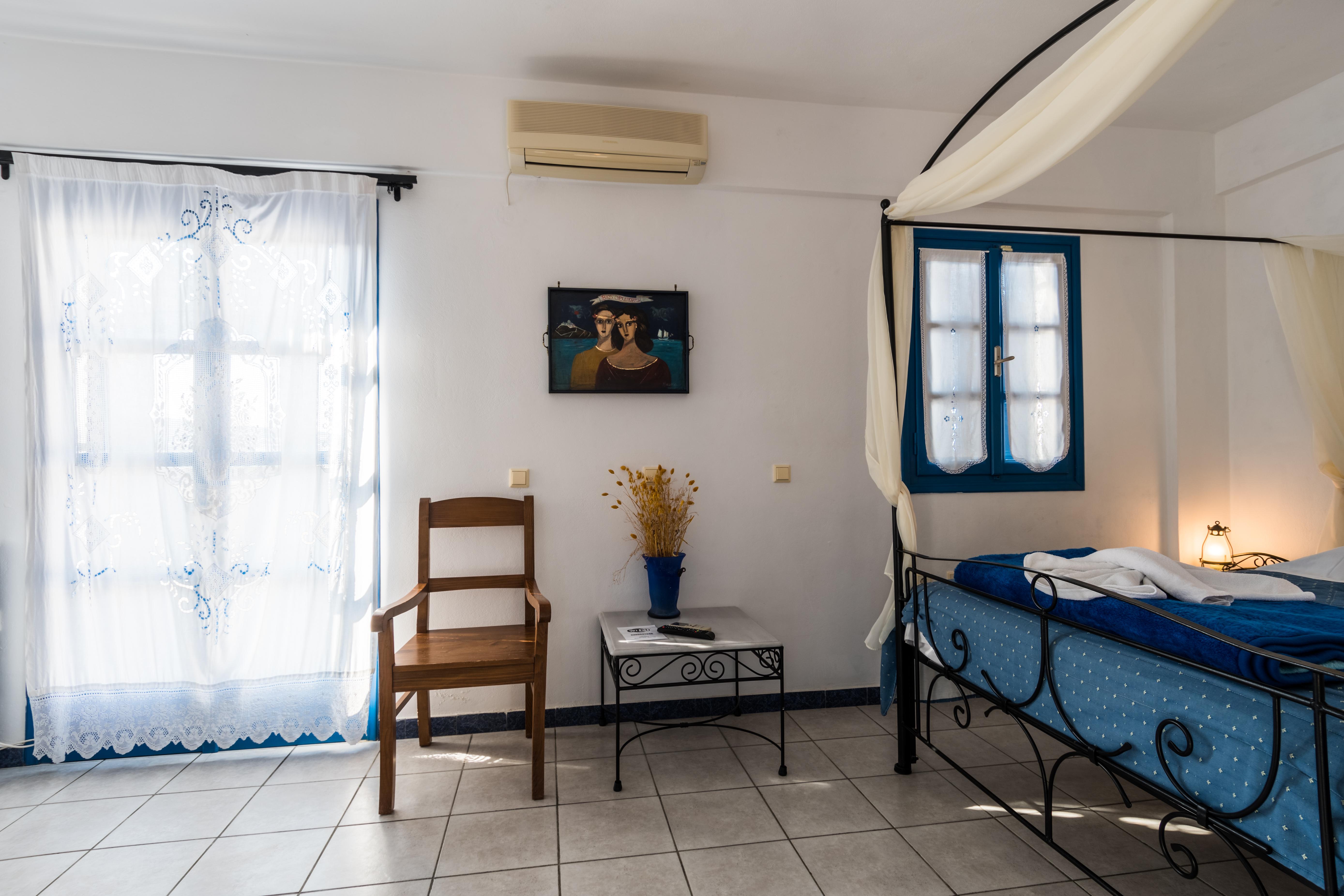 Irigeneia Hotel Perissa  Buitenkant foto