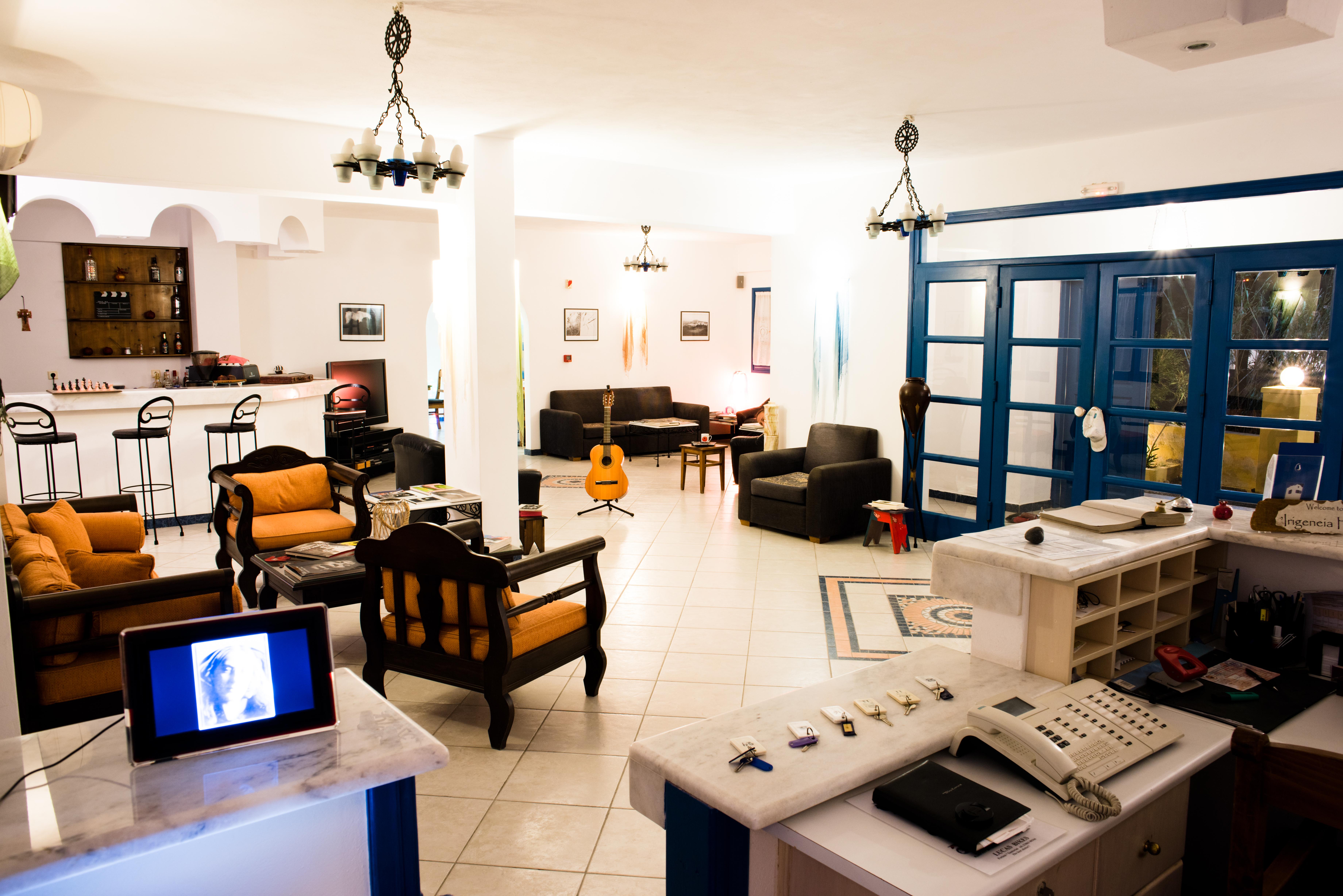Irigeneia Hotel Perissa  Buitenkant foto
