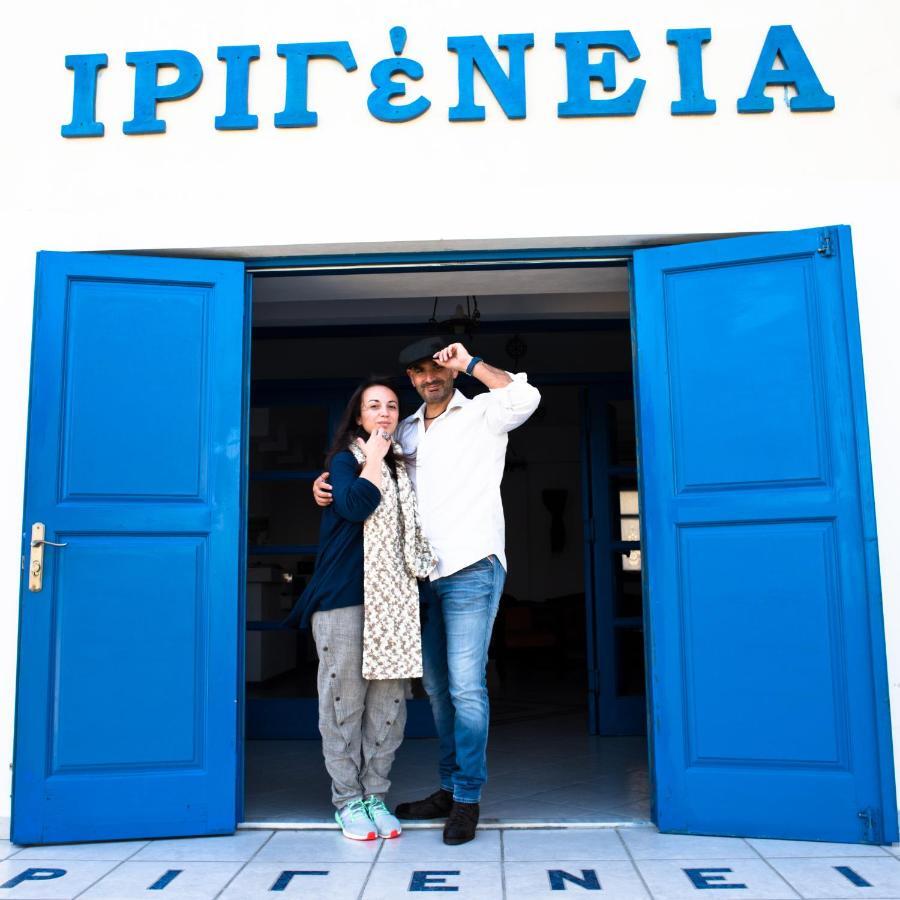 Irigeneia Hotel Perissa  Buitenkant foto